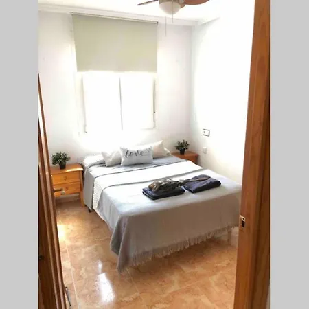 Apartamento Acogedor Apartamento Con Piscina Cerca A La Playa