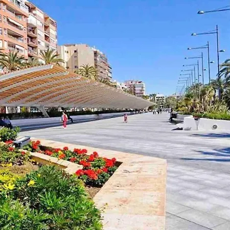 Acogedor Apartamento Con Piscina Cerca A La Playa